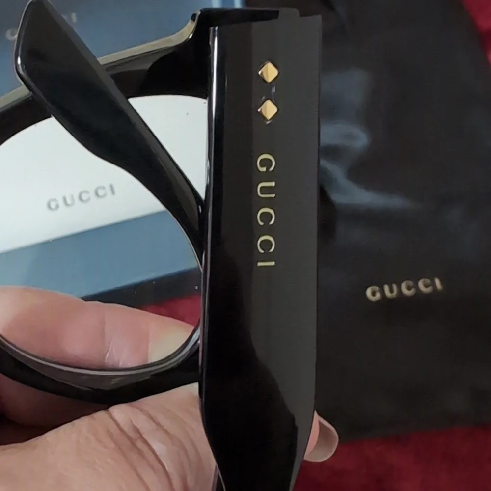 Gucci Women's Black Cat-Eye Glasses Rx - Picture 3 of 7
